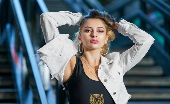 Noemy baddieshub